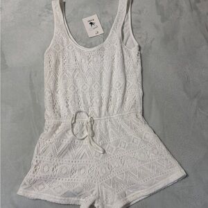 Sabo Skirt white crochet lace Romper size 6/small